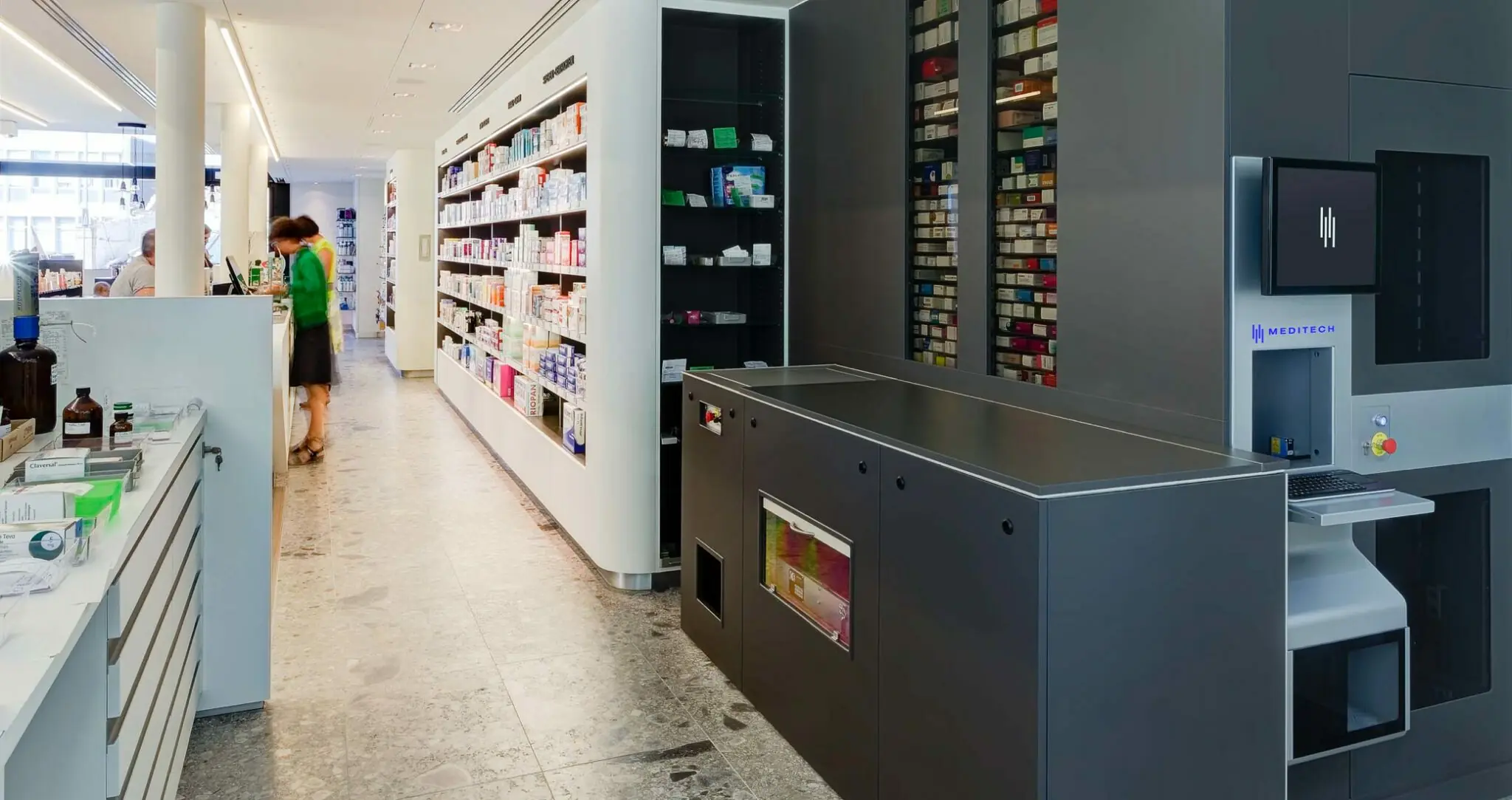 Robotic dispensing room at Cristal Pharmacy
